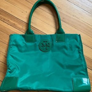 Tory Burch Ella Patent Tote Bag 💚